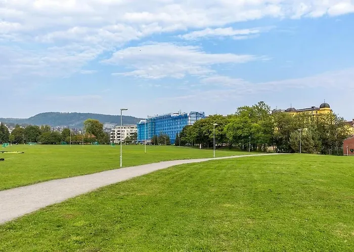 In Cute And Relaxing Neigbourhood